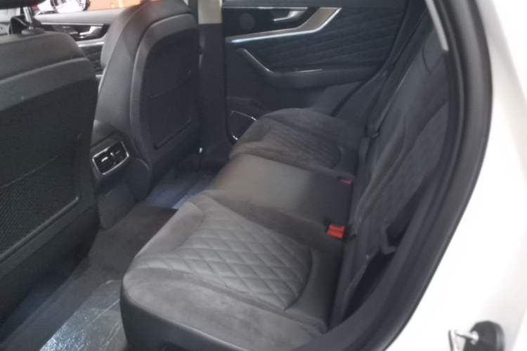 Used Hongqi HS5 2019 2.0T Smart Connect Flagship Edition Left Rear Seat