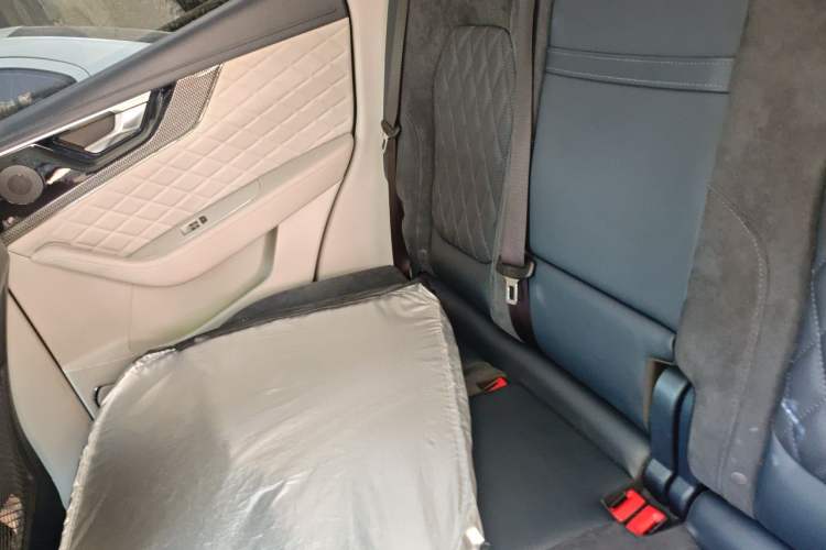 Used Hongqi HS5 2019 2.0T Smart Connect Flagship Edition Left Rear Seat