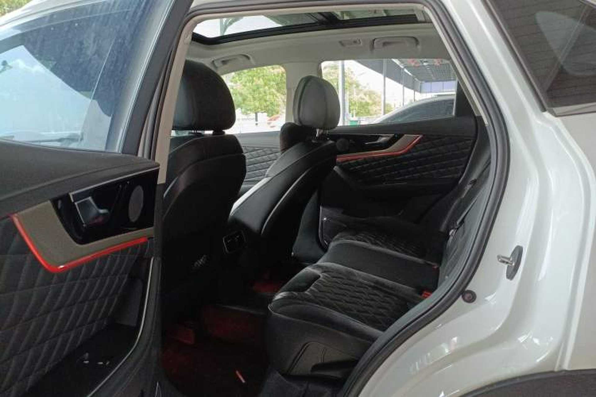 Used Hongqi HS5 2019 2.0T Smart Connect Flagship Edition Left Rear Seat