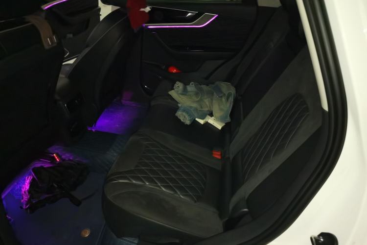Used Hongqi HS5 2019 2.0T Smart Connect Flagship Edition Left Rear Seat