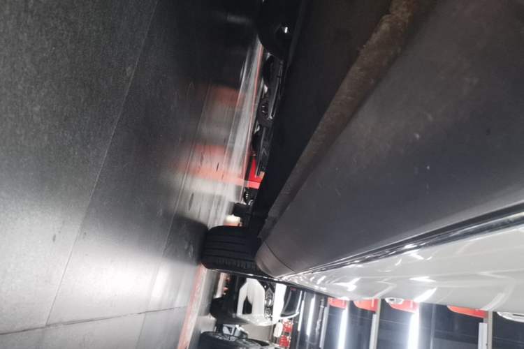 Used Hongqi HS5 2019 2.0T Smart Connect Flagship Edition Left Side Sill