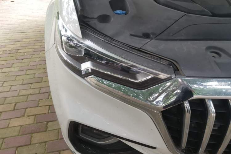 Used Hongqi HS5 2019 2.0T Smart Connect Flagship Edition Right Front Headlight