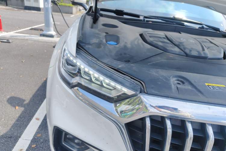 Used Hongqi HS5 2019 2.0T Smart Connect Flagship All-Wheel-Drive Version Right Front Headlight