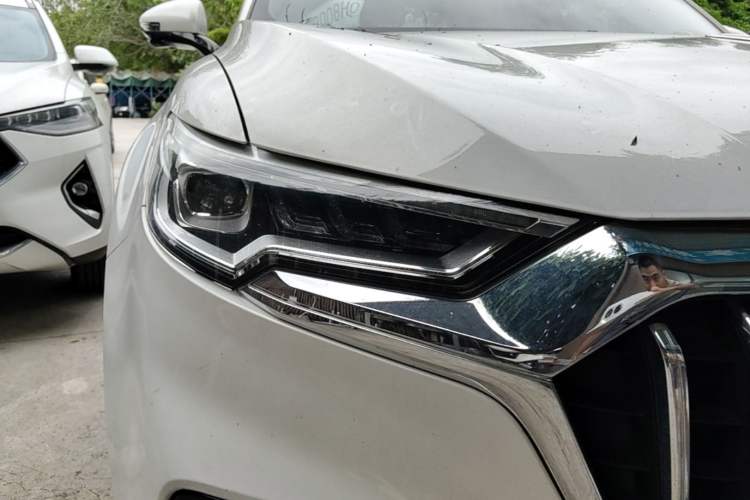 Used Hongqi HS5 2019 2.0T Smart Connect Flagship Edition Right Front Headlight