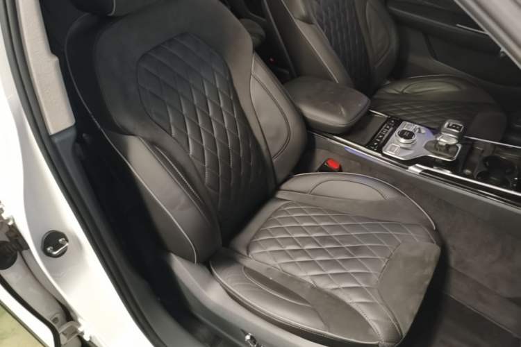 Used Hongqi HS5 2019 2.0T Smart Connect Flagship Edition Right Front Seat