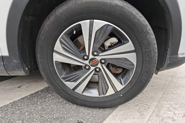 Used Hongqi HS5 2019 2.0T Smart Connect Flagship Edition Right Front Wheel Hub