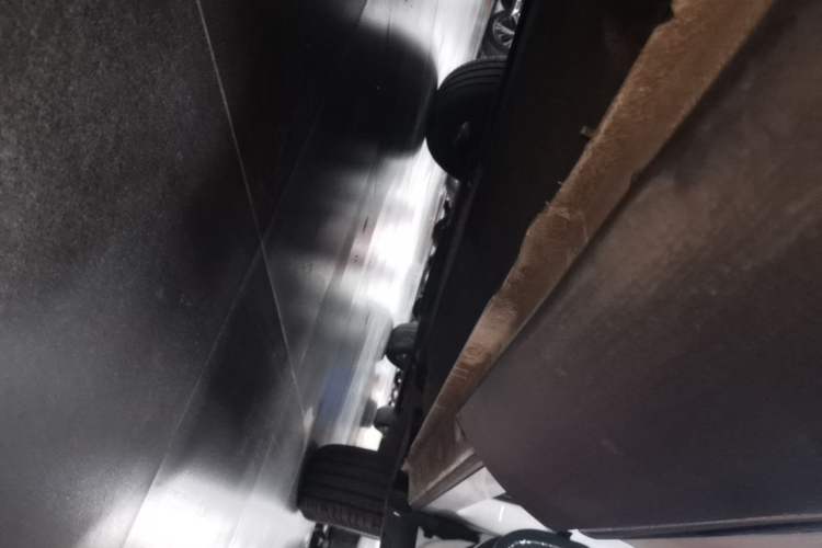 Used Hongqi HS5 2019 2.0T Smart Connect Flagship Edition Right Side Sill