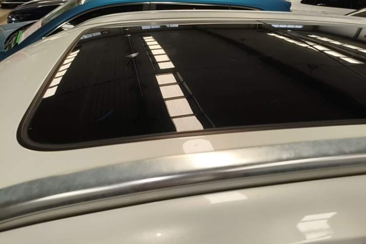Used Hongqi HS5 2019 2.0T Smart Connect Flagship Edition Roof