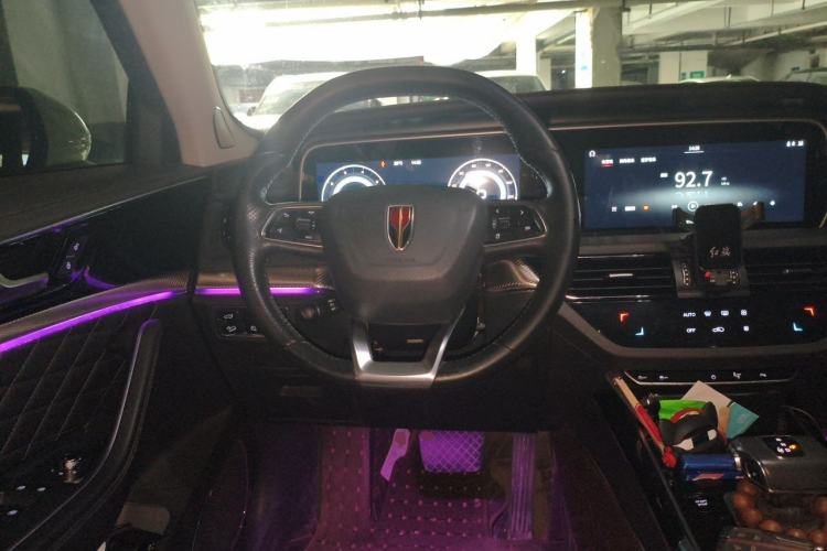 Used Hongqi HS5 2019 2.0T Smart Connect Flagship All-Wheel-Drive Version Steering Wheel