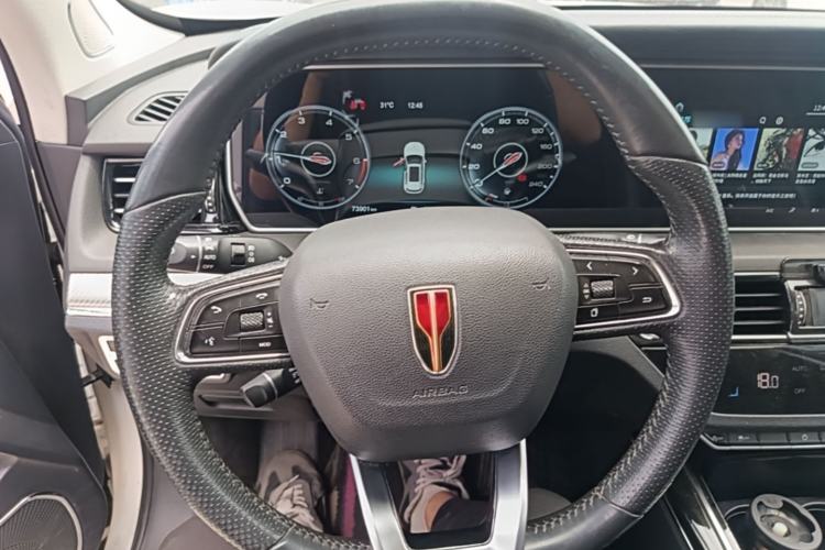 Used Hongqi HS5 2019 2.0T Smart Connect Flagship All-Wheel-Drive Version Steering Wheel