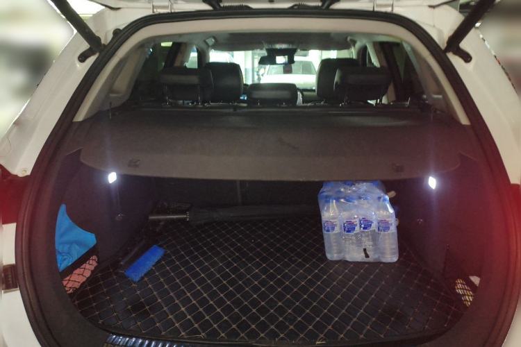 Used Hongqi HS5 2019 2.0T Smart Connect Flagship All-Wheel-Drive Version Trunk