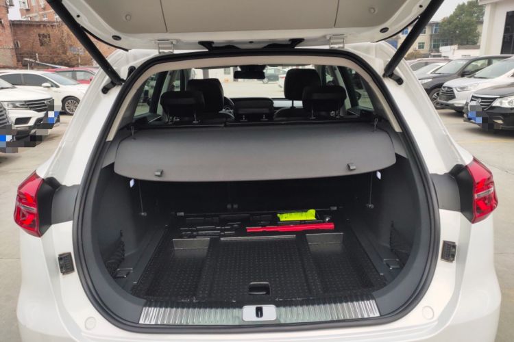 Used Hongqi HS5 2019 2.0T Smart Connect Flagship Edition Trunk