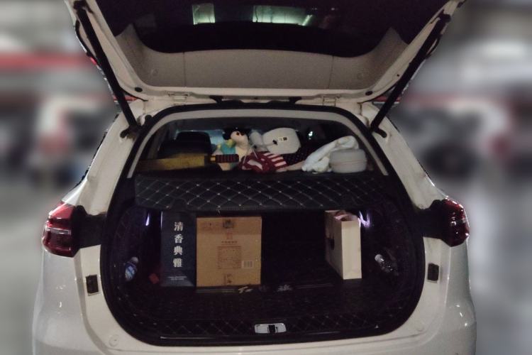 Used Hongqi HS5 2019 2.0T Smart Connect Flagship Edition Trunk