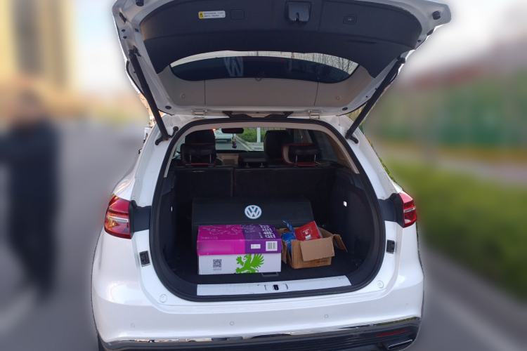 Used Hongqi HS5 2019 2.0T Smart Connect Flagship Edition Trunk