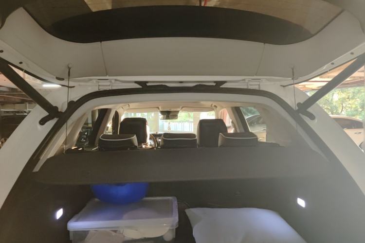 Used Hongqi HS5 2019 2.0T Smart Connect Flagship Edition Trunk