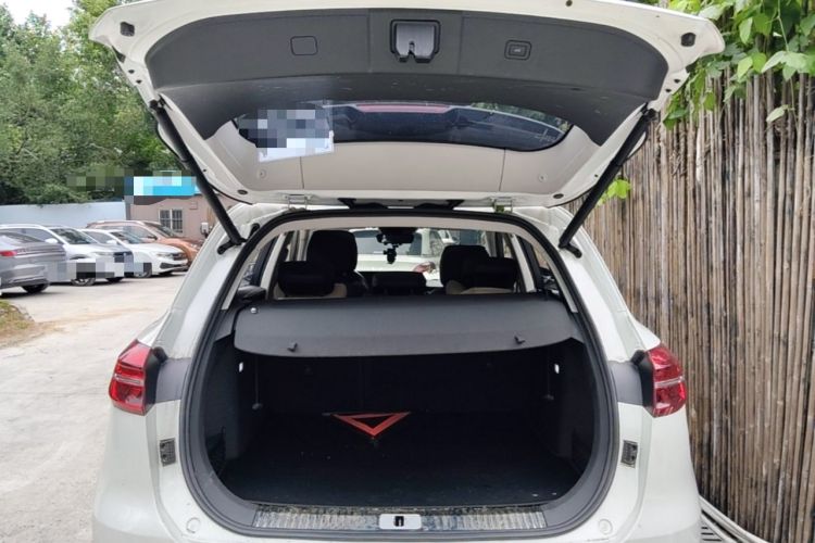 Used Hongqi HS5 2019 2.0T Smart Connect Flagship Edition Trunk