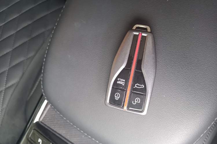 Used Hongqi HS5 2019 2.0T Smart Connect Flagship All-Wheel-Drive Version Vehicle Key