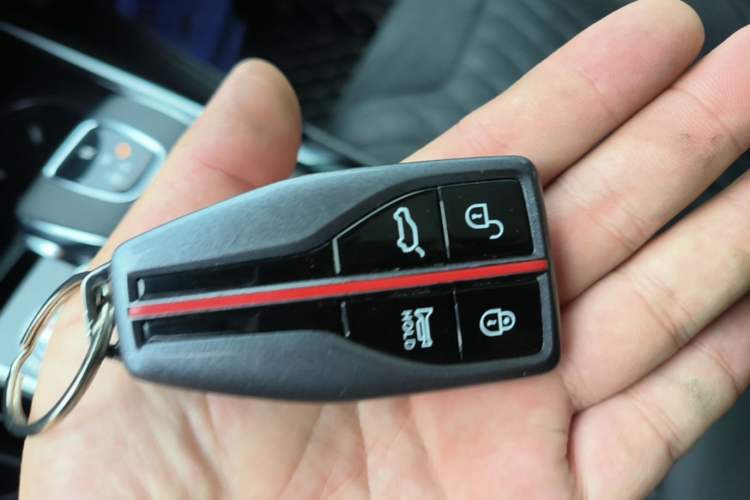 Used Hongqi HS5 2019 2.0T Smart Connect Flagship Edition Vehicle Key