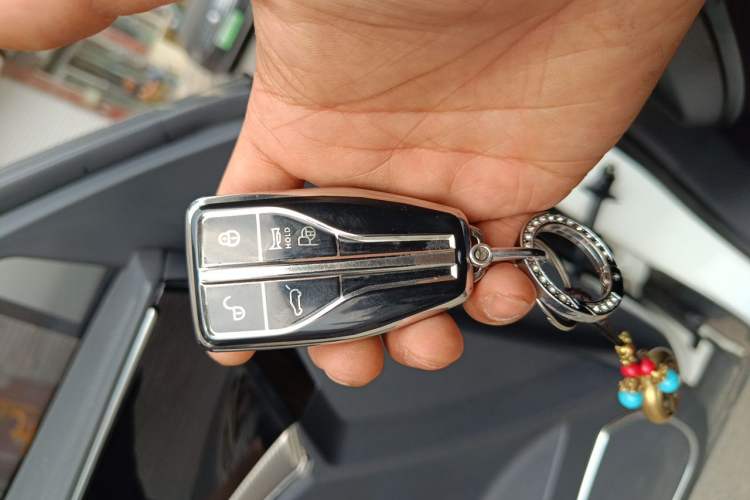 Used Hongqi HS5 2019 2.0T Smart Connect Flagship Edition Vehicle Key