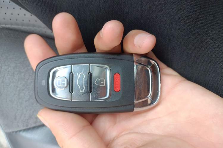 Used Hongqi HS5 2019 2.0T Smart Connect Flagship All-Wheel-Drive Version Vehicle Key