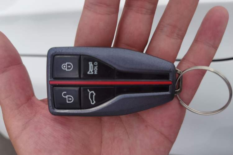 Used Hongqi HS5 2019 2.0T Smart Connect Flagship All-Wheel-Drive Version Vehicle Key