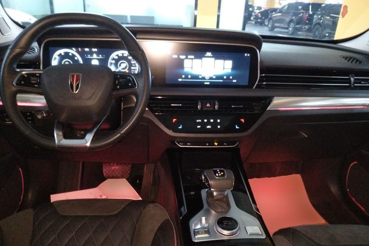 Used Hongqi HS5 2019 2.0T Smart Connect Flagship Edition Center Console