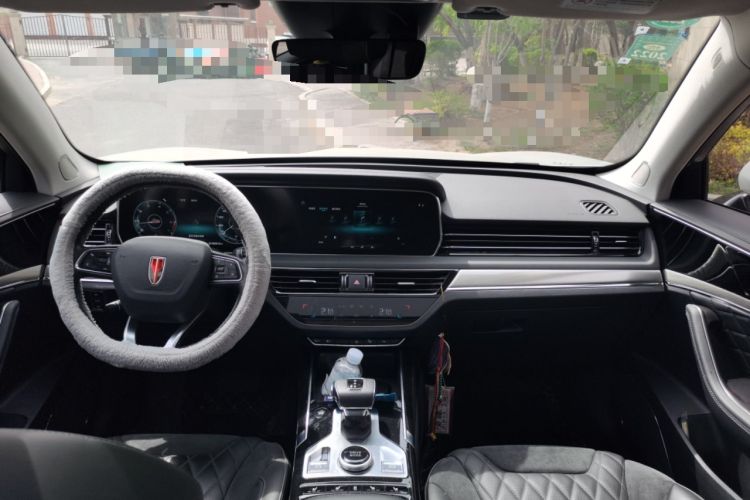 Used Hongqi HS5 2019 2.0T Smart Connect Flagship Edition Center Console