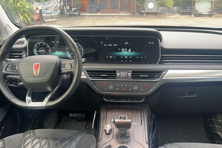 Used Hongqi HS5 2019 2.0T Smart Connect Flagship Edition Center Console