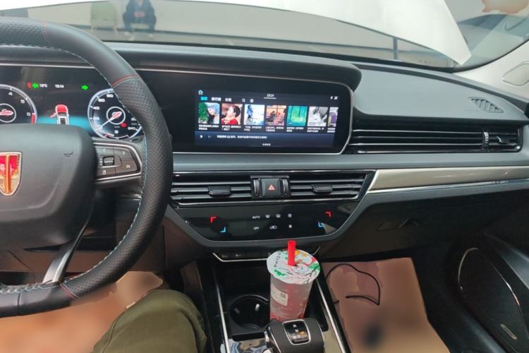 Used Hongqi HS5 2019 2.0T Smart Connect Flagship Edition Center Console