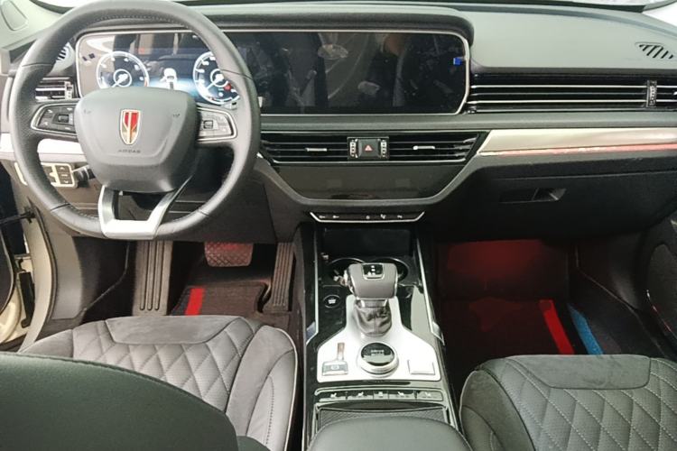 Used Hongqi HS5 2019 2.0T Smart Connect Flagship Edition Center Console