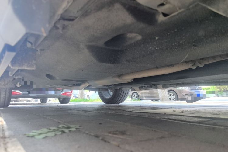 Used Hongqi HS5 2019 2.0T Smart Connect Flagship All-Wheel-Drive Version Chassis Front Right