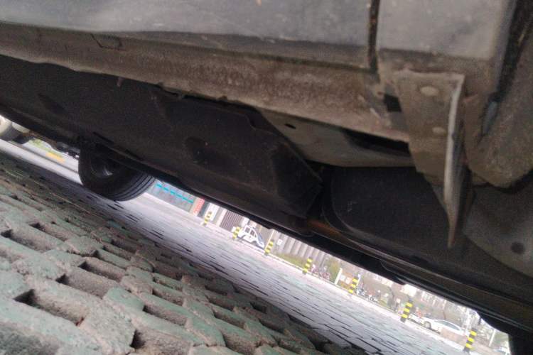 Used Hongqi HS5 2019 2.0T Smart Connect Flagship Edition Chassis Rear Left