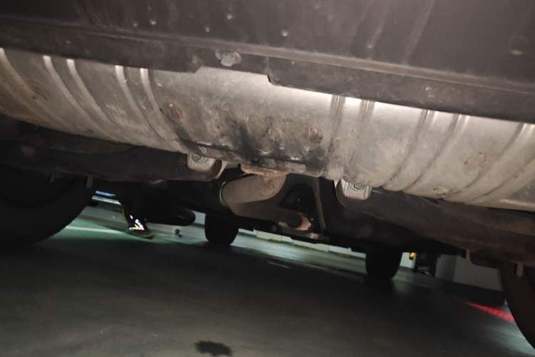Used Hongqi HS5 2019 2.0T Smart Connect Flagship Edition Chassis Rear