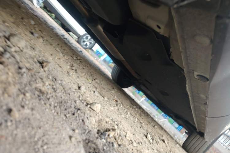 Used Hongqi HS5 2019 2.0T Smart Connect Flagship Edition Chassis Rear Right