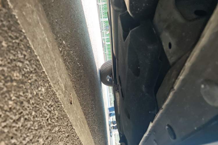 Used Hongqi HS5 2019 2.0T Smart Connect Flagship Edition Chassis Rear Right