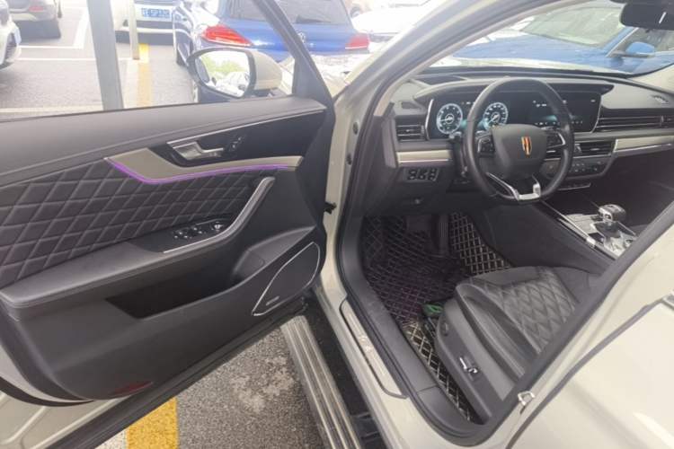 Used Hongqi HS5 2019 2.0T Smart Connect Flagship All-Wheel-Drive Version Driver Seat