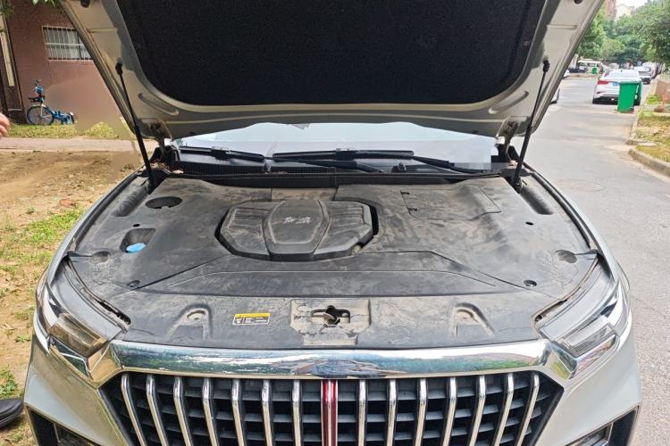 Used Hongqi HS5 2019 2.0T Smart Connect Flagship Edition Engine Bay