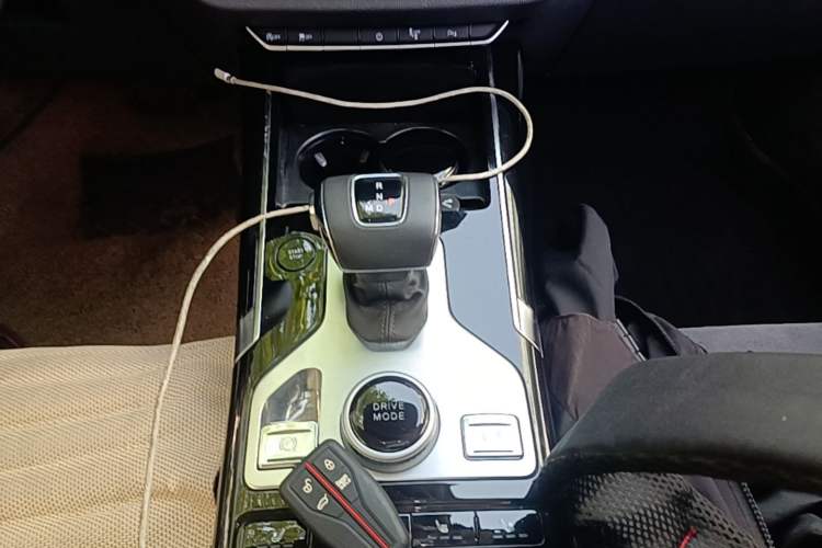 Used Hongqi HS5 2019 2.0T Smart Connect Flagship Edition Gear Lever