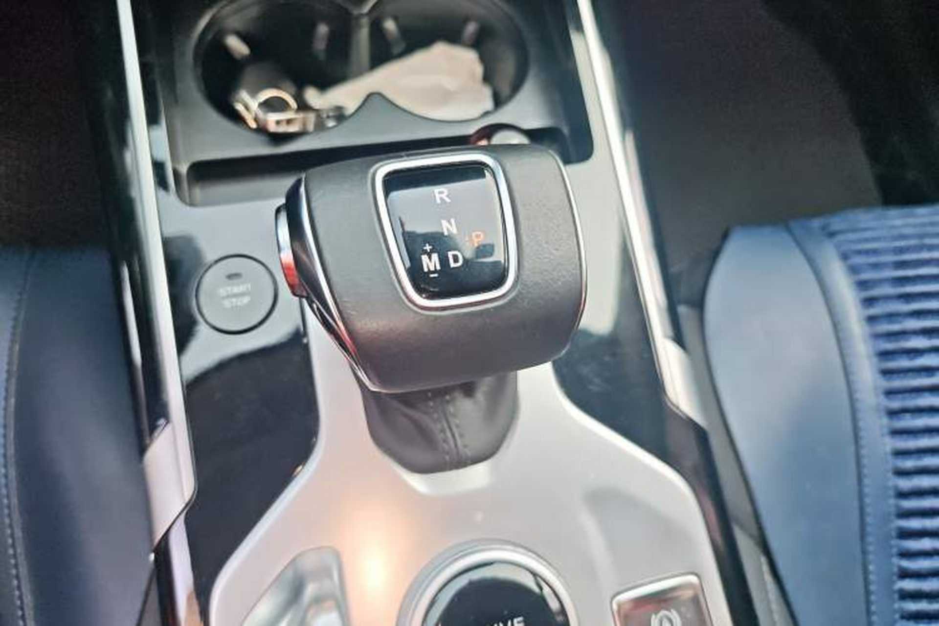 Used Hongqi HS5 2019 2.0T Smart Connect Flagship All-Wheel-Drive Version Gear Lever