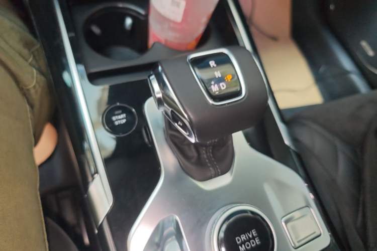 Used Hongqi HS5 2019 2.0T Smart Connect Flagship Edition Gear Lever