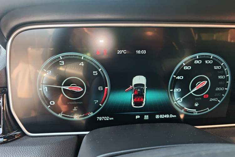 Used Hongqi HS5 2019 2.0T Smart Connect Flagship Edition Instrument Cluster