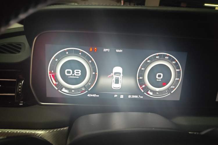 Used Hongqi HS5 2019 2.0T Smart Connect Flagship Edition Instrument Cluster