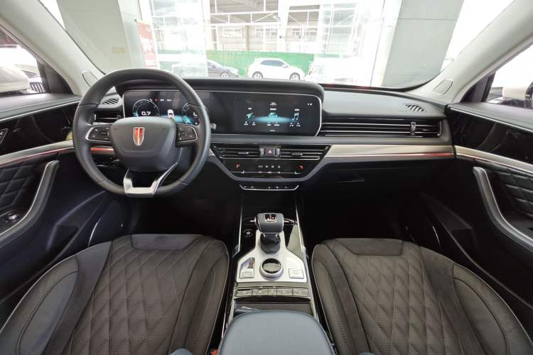 Used Hongqi HS5 2019 2.0T Smart Connect Flagship Edition Interior 1