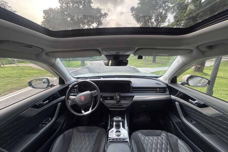 Used Hongqi HS5 2019 2.0T Smart Connect Flagship All-Wheel-Drive Version Interior 1
