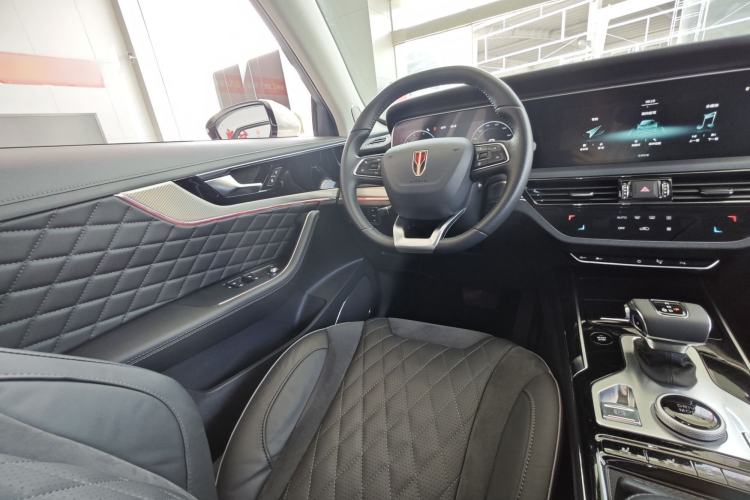 Used Hongqi HS5 2019 2.0T Smart Connect Flagship Edition Interior 6