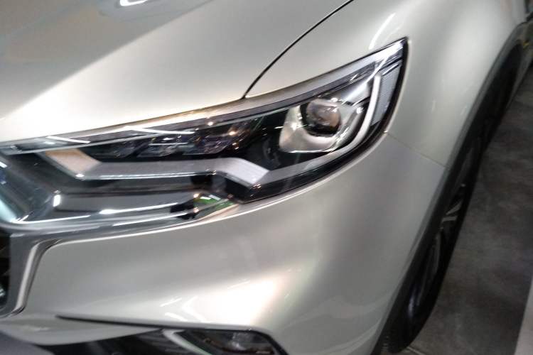 Used Hongqi HS5 2019 2.0T Smart Connect Flagship Edition Left Front Headlight