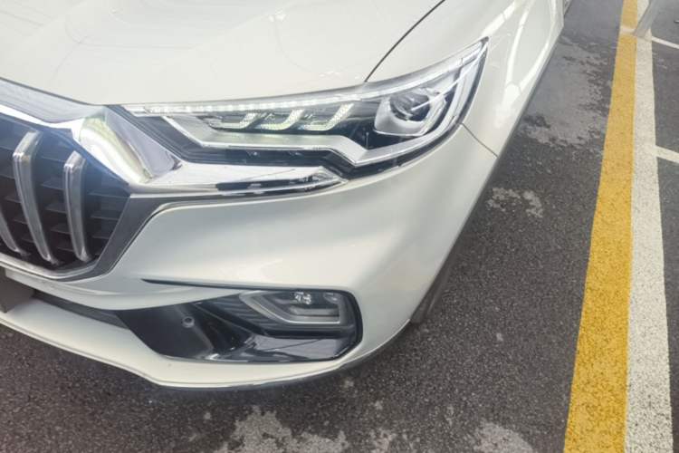 Used Hongqi HS5 2019 2.0T Smart Connect Flagship All-Wheel-Drive Version Left Front Headlight