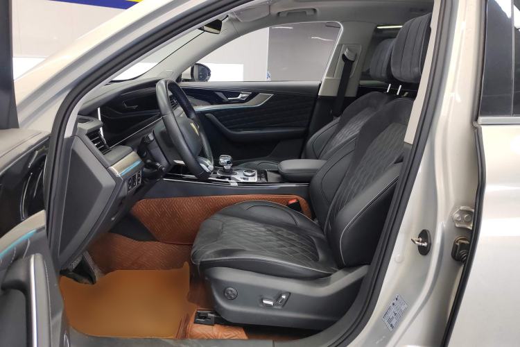 Used Hongqi HS5 2019 2.0T Smart Connect Flagship All-Wheel-Drive Version Left Front Seat