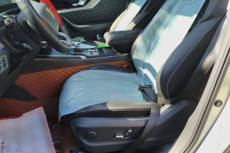 Used Hongqi HS5 2019 2.0T Smart Connect Flagship All-Wheel-Drive Version Left Front Seat