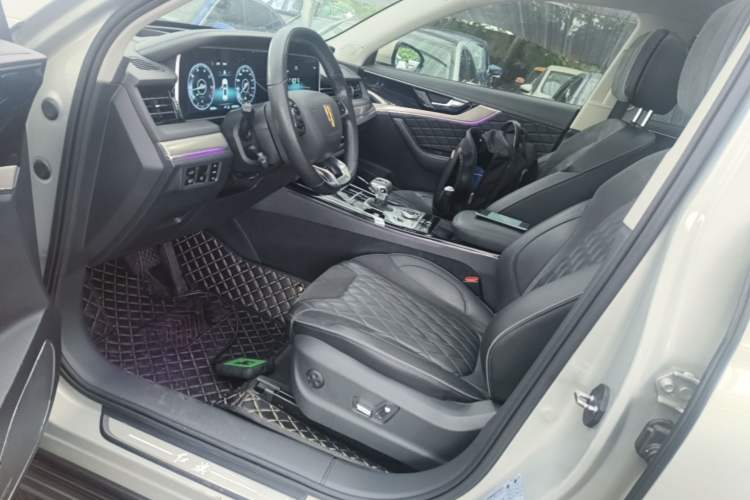 Used Hongqi HS5 2019 2.0T Smart Connect Flagship All-Wheel-Drive Version Left Front Seat
